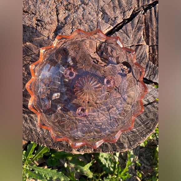 Vintage Pink Depression Candy Dish Bowl - Picture 7 of 14